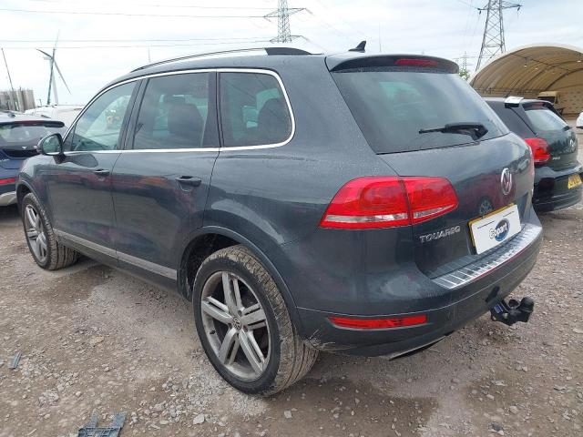 2011 VOLKSWAGEN TOUAREG V6