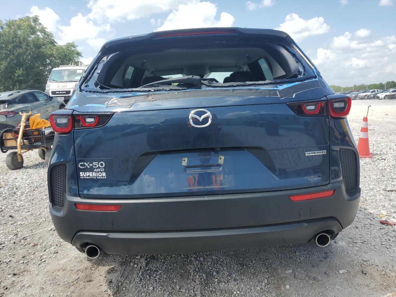 2024 Mazda Cx-50 Preferred VIN: 7MMVABBM6RN210939 Lot: 64213185