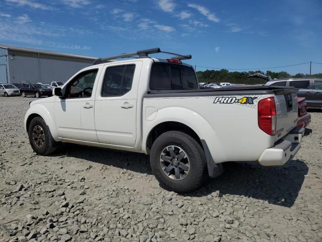  NISSAN FRONTIER 2015 White