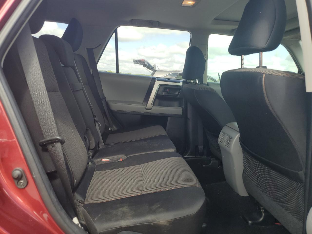 2010 Toyota 4Runner Sr5 VIN: JTEZU5JR7A5007825 Lot: 63942755