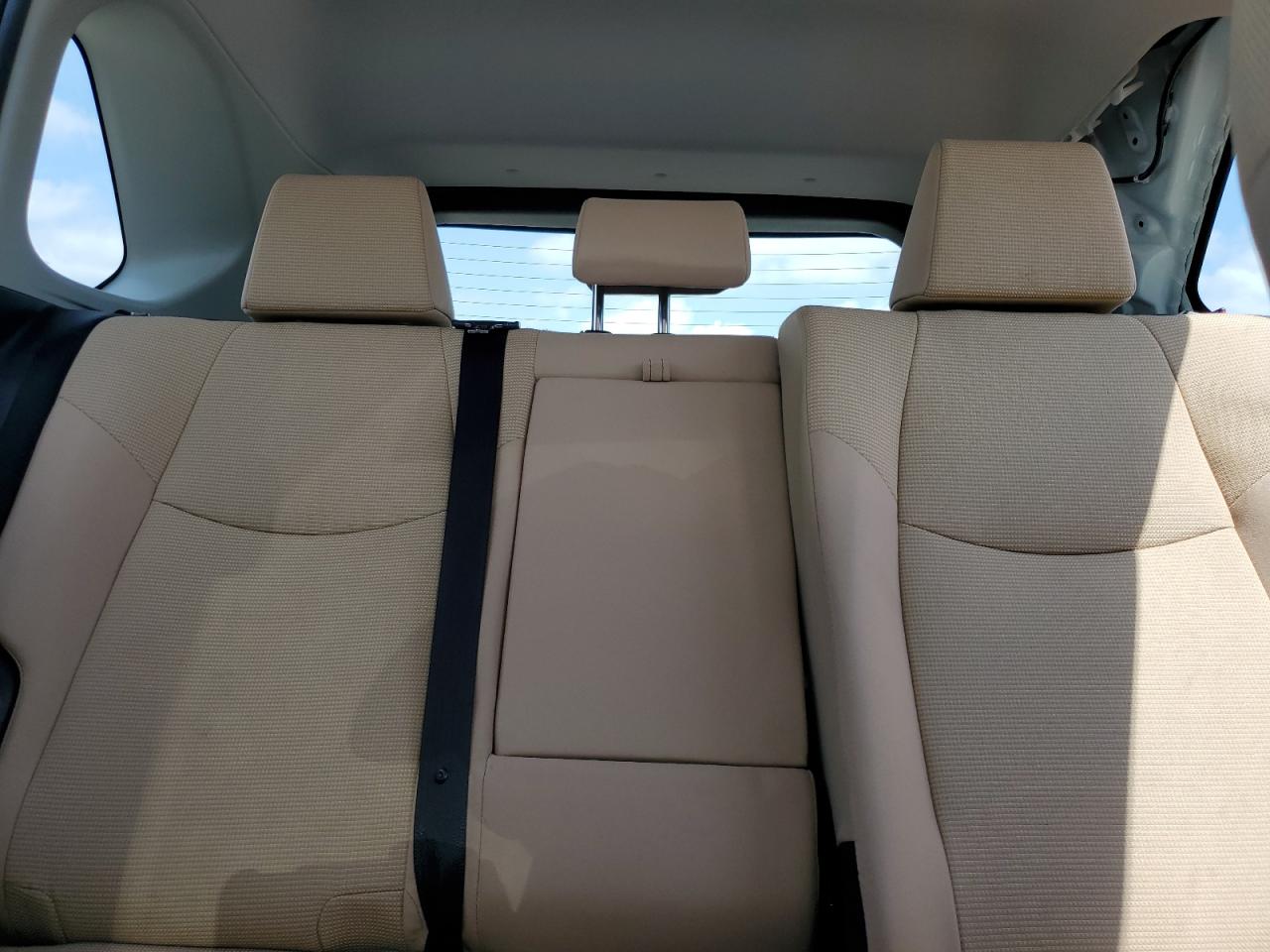2020 Toyota Rav4 Le VIN: JTMLWRFV0LD069786 Lot: 63695085
