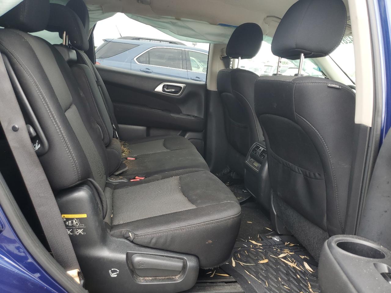 2017 Nissan Pathfinder S VIN: 5N1DR2MM3HC649040 Lot: 61842875