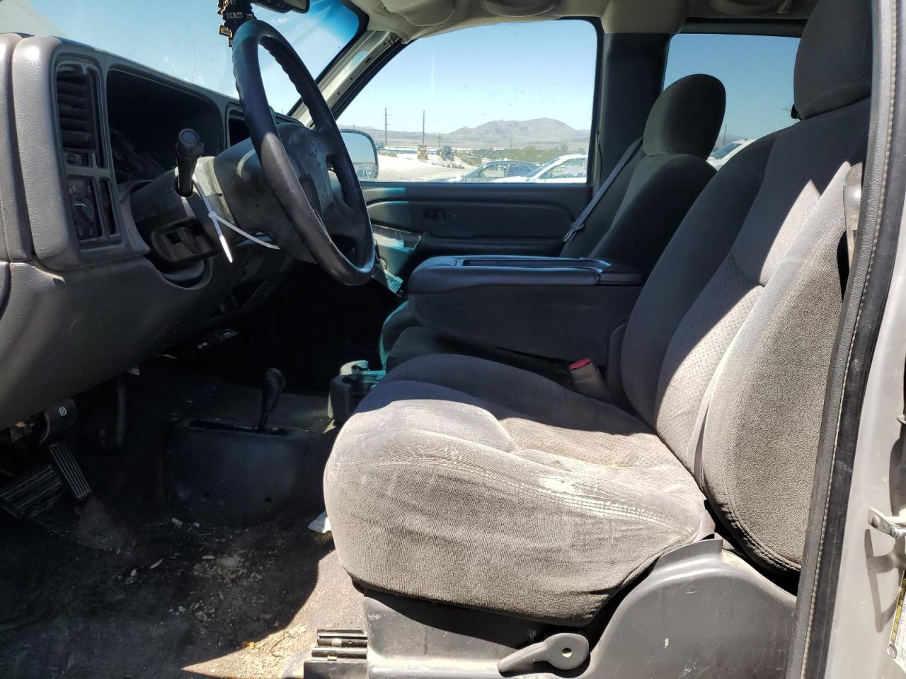 2004 Chevrolet Silverado K1500 VIN: 2GCEK19T441246322 Lot: 64331025