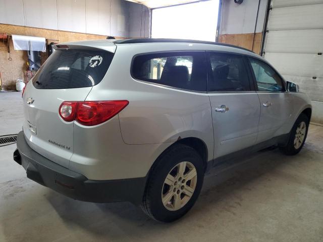  CHEVROLET TRAVERSE 2012 Srebrny