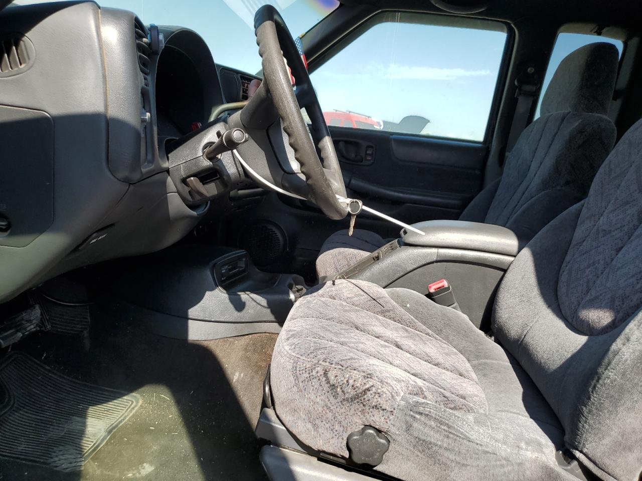 1999 GMC Sonoma VIN: 1GTCS19X1X8521320 Lot: 66217445