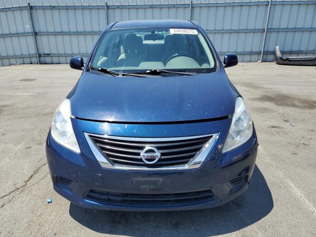  NISSAN VERSA 2014 Granatowy