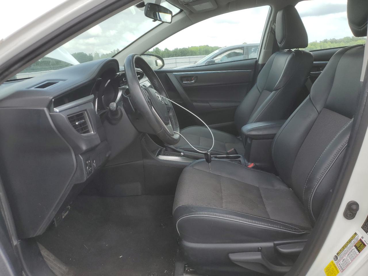 2015 Toyota Corolla L VIN: 2T1BURHE3FC467607 Lot: 64027735