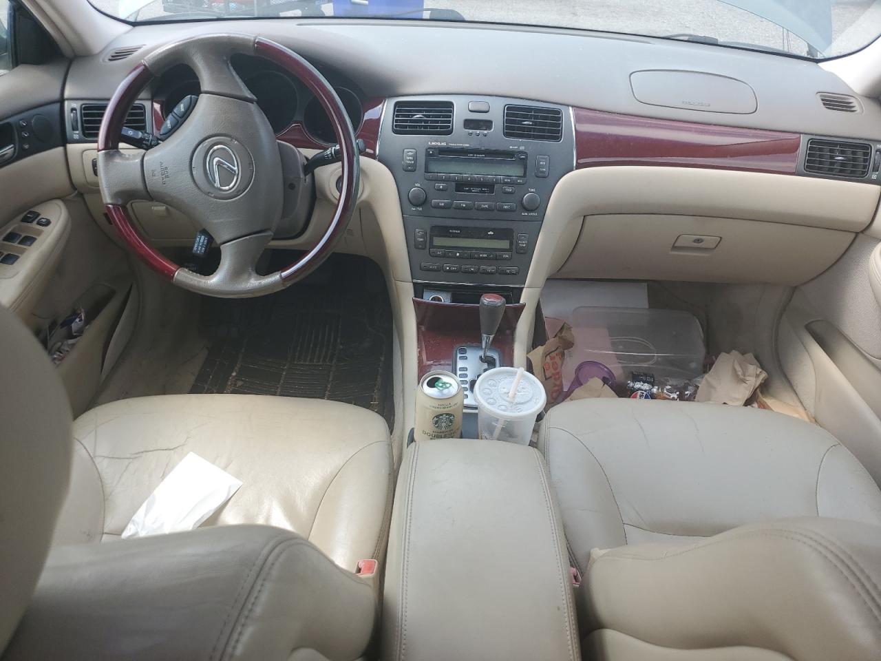 2003 Lexus Es 300 VIN: JTHBF30G330147602 Lot: 64278035