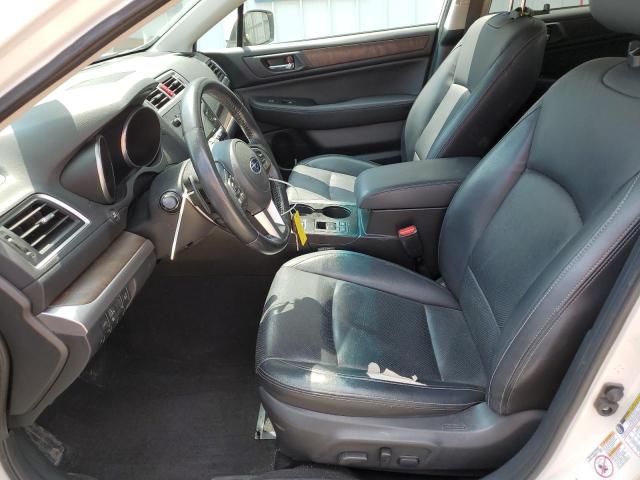  SUBARU OUTBACK 2015 Biały