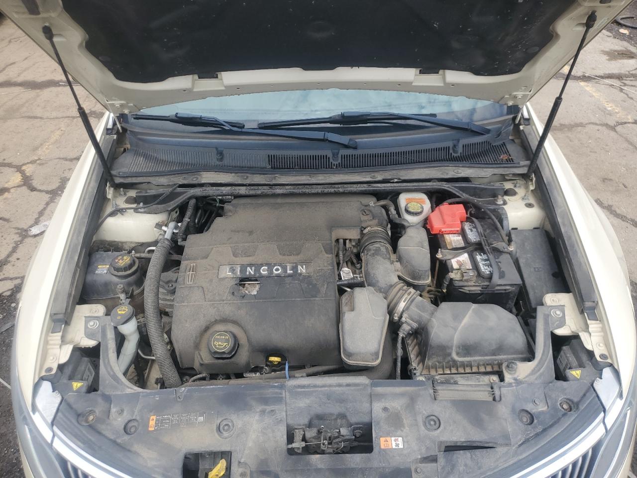 1LNHL9EK1EG611304 2014 Lincoln Mks