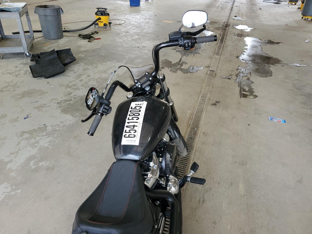 2018 Harley-Davidson Fxbrs Breakout 114 VIN: 1HD1YHK18JC052542 Lot: 65415805