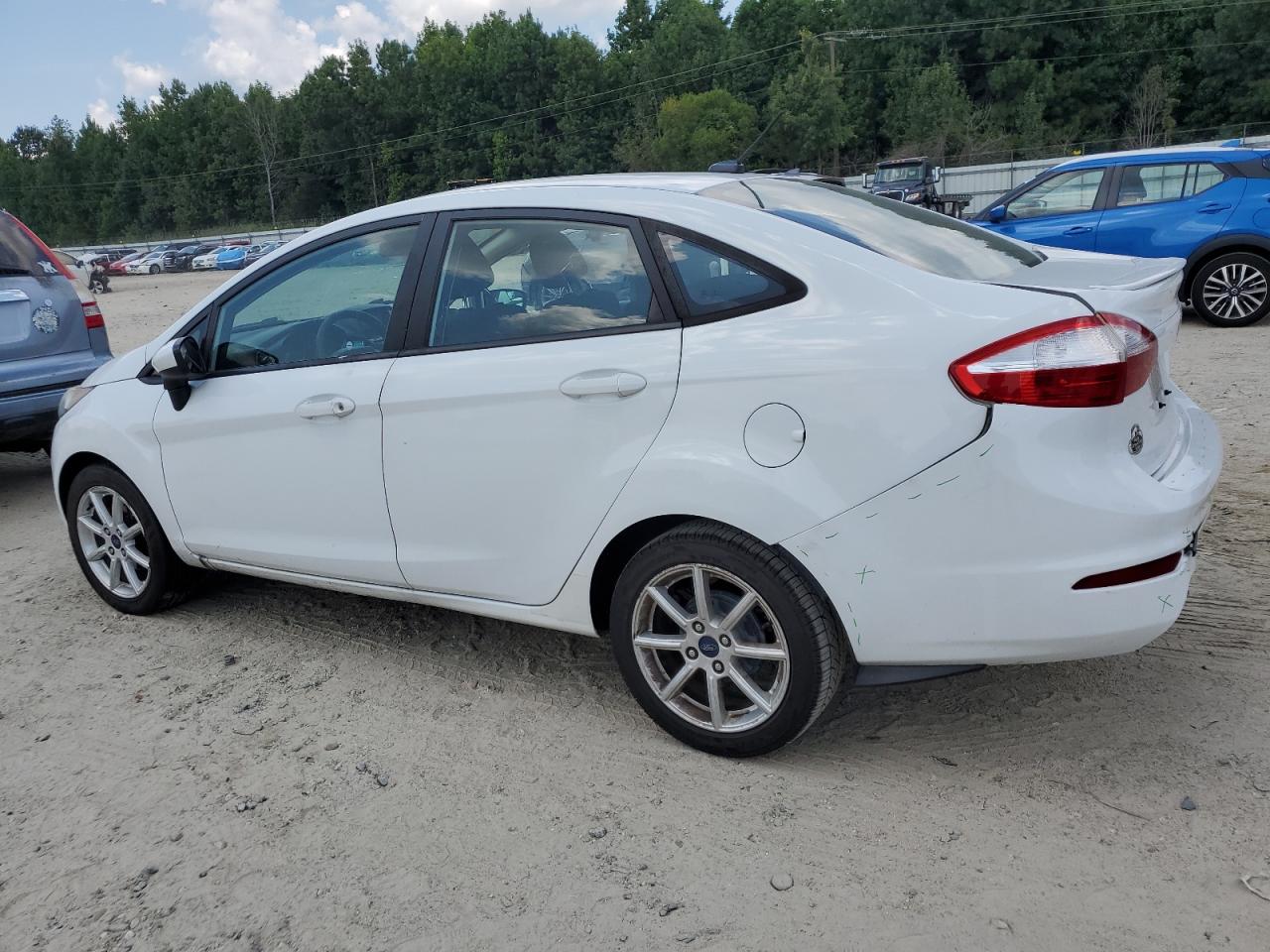 2018 Ford Fiesta Se white null gasoline 3FADP4BJ5JM125865 photo #3