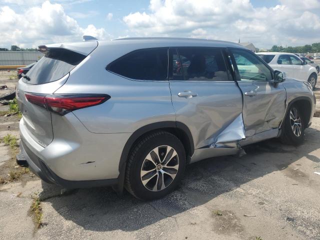  TOYOTA HIGHLANDER 2022 Silver