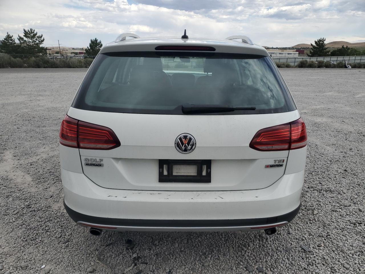 2018 Volkswagen Golf Alltrack S VIN: 3VWH17AU5JM754808 Lot: 63466455