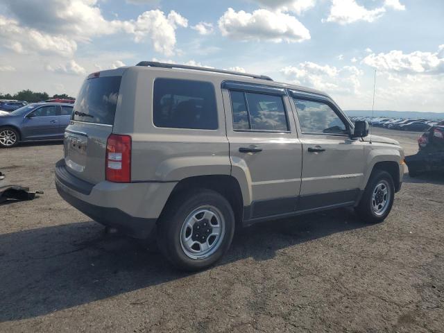 Паркетники JEEP PATRIOT 2017 Бежевый