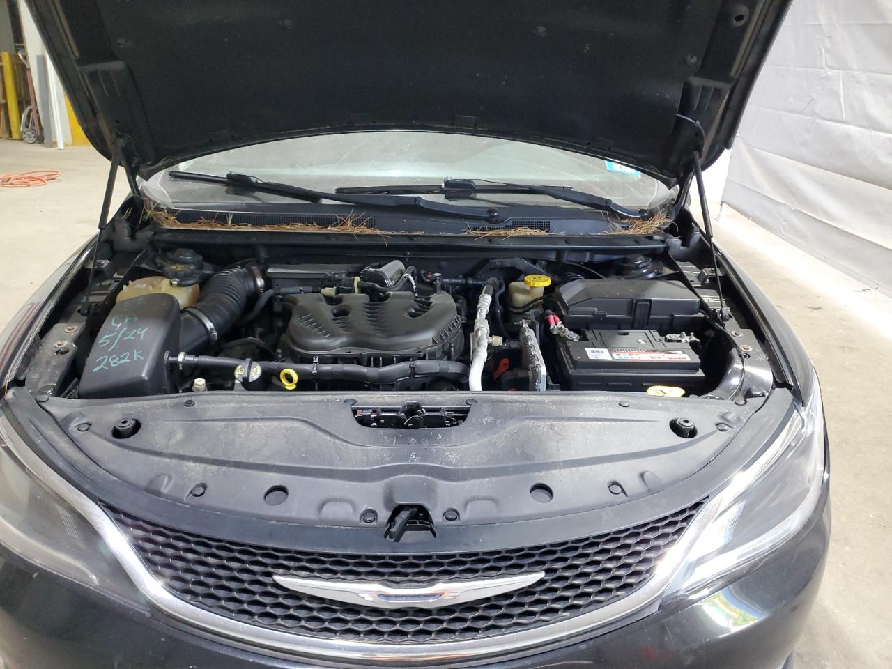 2015 Chrysler 200 C VIN: 1C3CCCEG1FN610467 Lot: 63431885