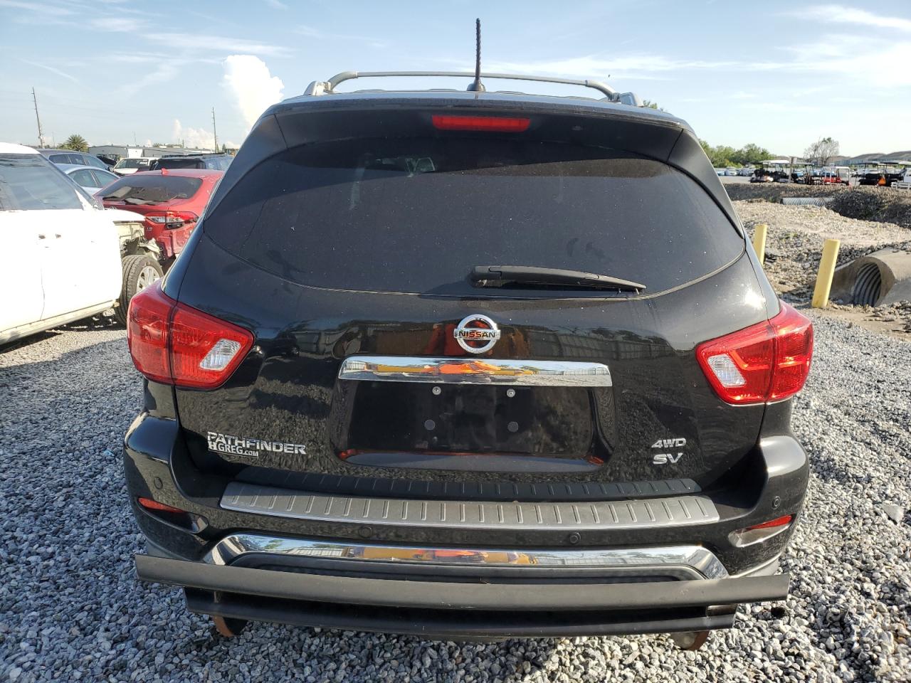 2017 Nissan Pathfinder S VIN: 5N1DR2MM8HC684348 Lot: 64463655