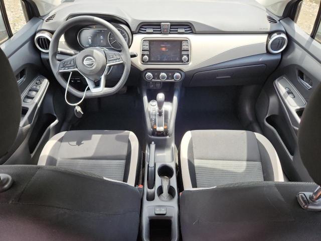  NISSAN VERSA 2021 Серый
