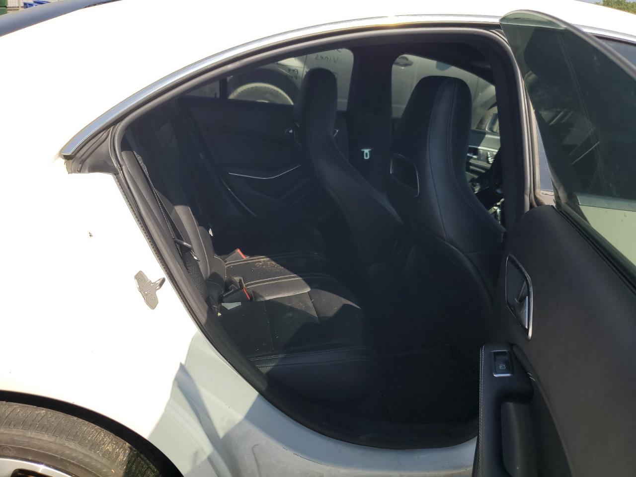 2018 Mercedes-Benz Cla 250 VIN: WDDSJ4EB4JN660818 Lot: 64730245