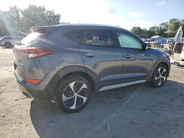  HYUNDAI TUCSON 2017 Szary