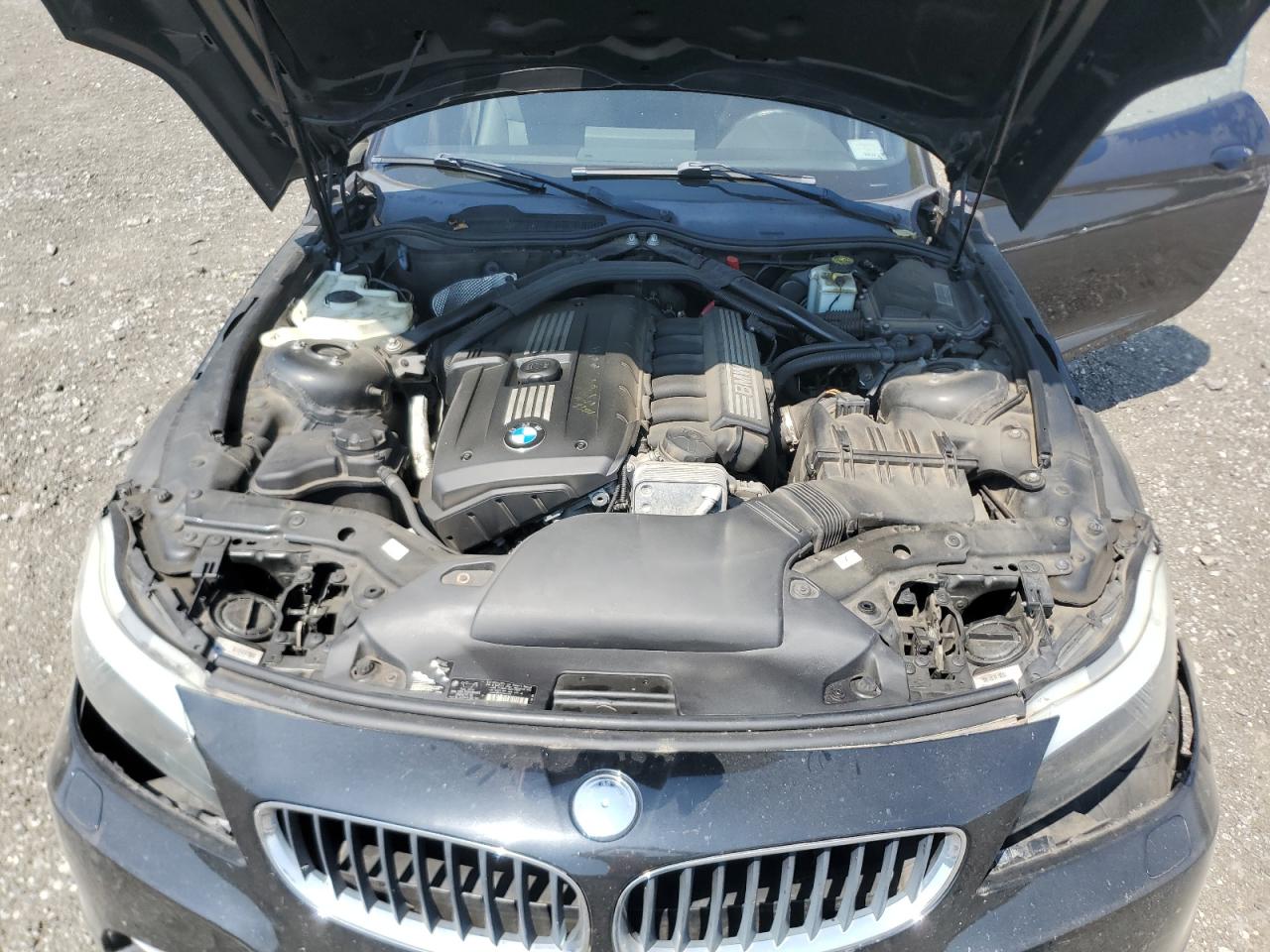 wbalm5c54be380310 WBALM5C54BE380310 2011 BMW Z4 Sdrive30I