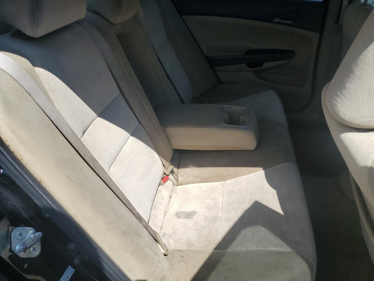 2010 Honda Accord Lxp VIN: 1HGCP2F41AA072725 Lot: 62827705