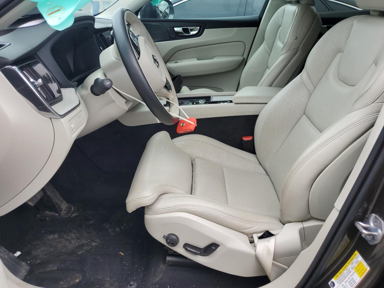 2019 Volvo Xc60 T5 Inscription VIN: LYV102RL3KB280600 Lot: 61394355
