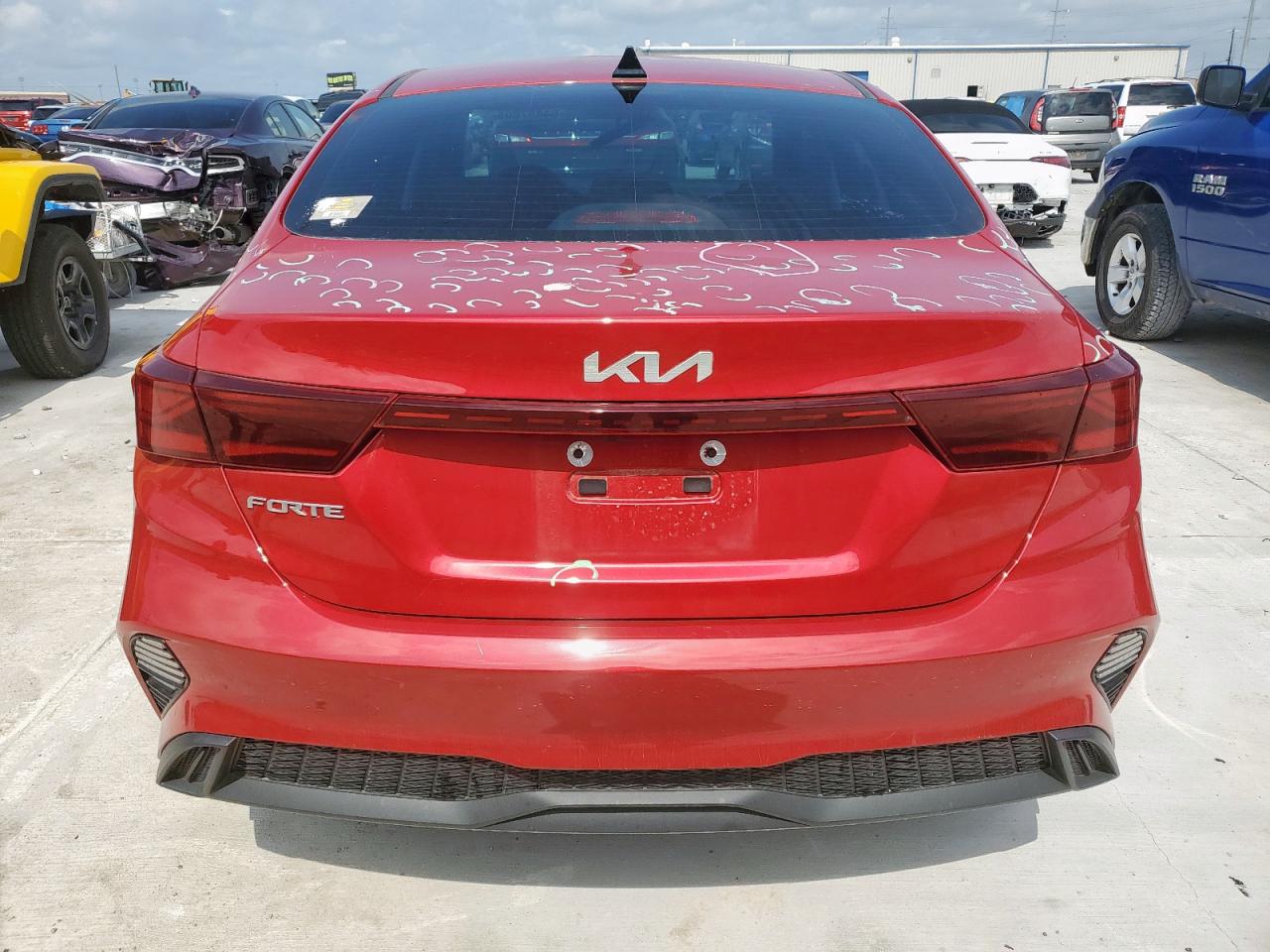 3KPF24AD4PE635222 2023 Kia Forte Lx