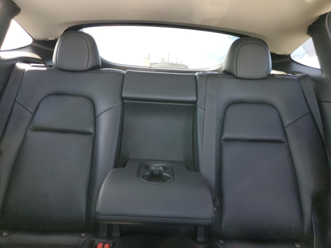 2022 Tesla Model Y VIN: 7SAYGDEE3NF439702 Lot: 65049315