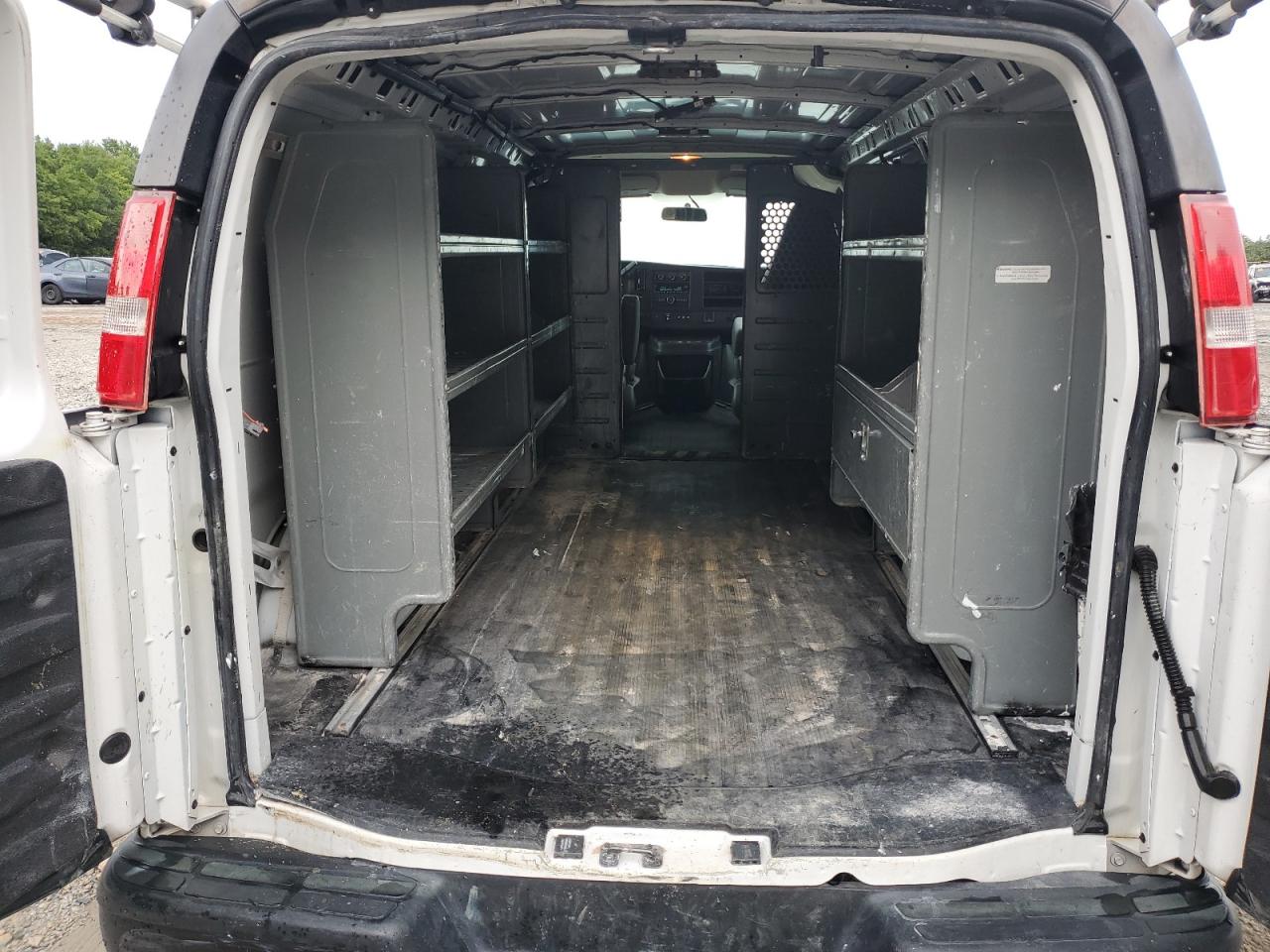 2018 Chevrolet Express G2500 VIN: 1GCWGAFGXJ1342342 Lot: 65550645