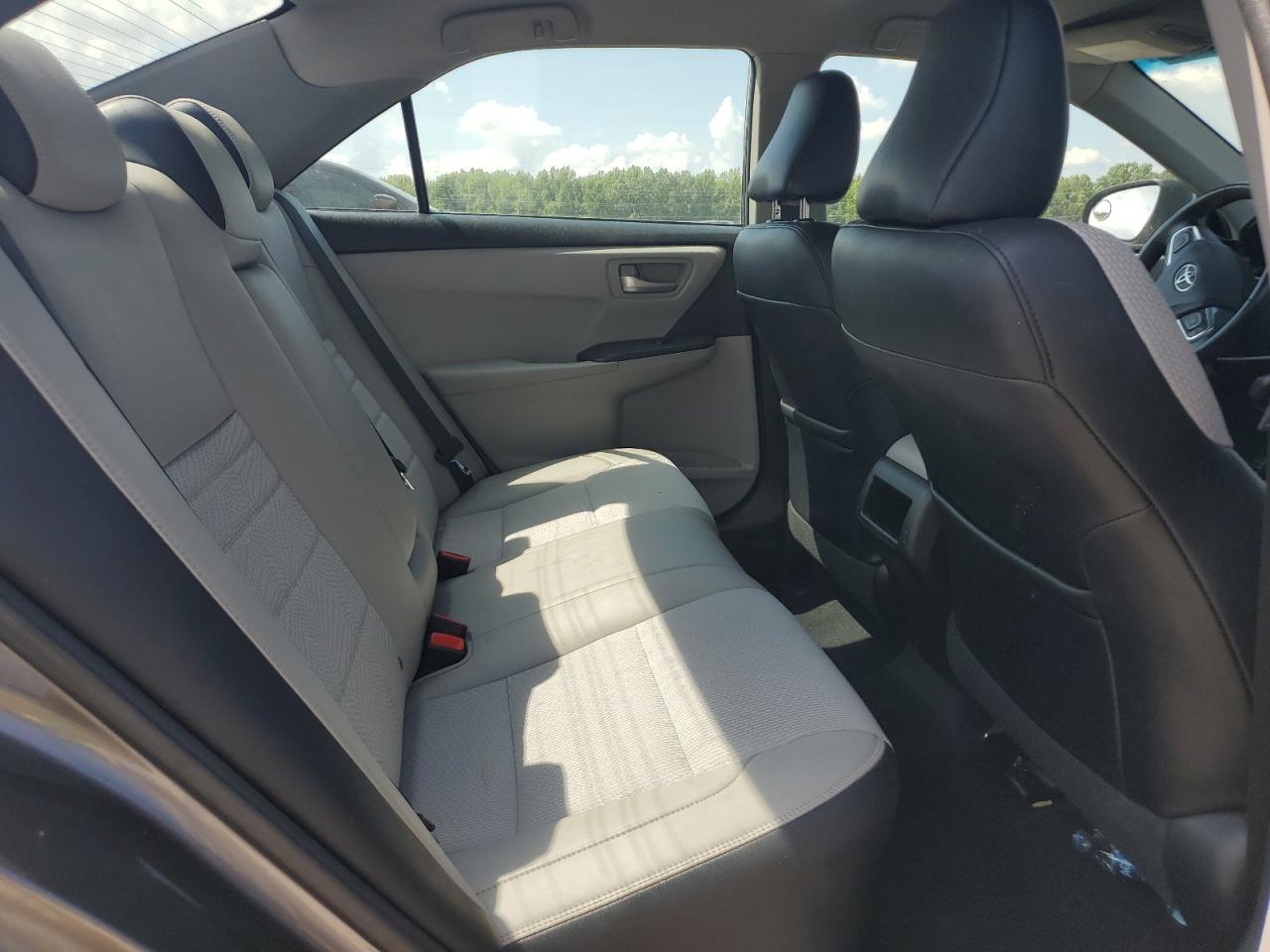 2017 Toyota Camry Le VIN: 4T1BF1FK2HU650602 Lot: 66670235