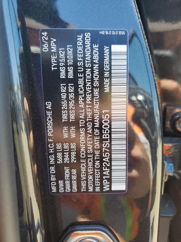 2025 Porsche Macan Gts VIN: WP1AF2A57SLB50051 Lot: 64695505