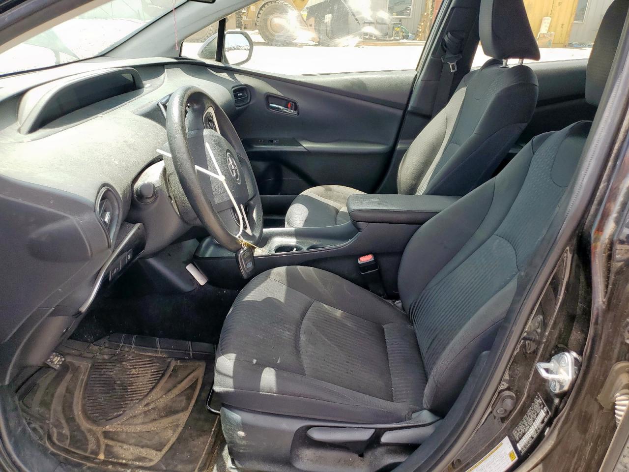 2016 Toyota Prius VIN: JTDKBRFUXG3011128 Lot: 65813135