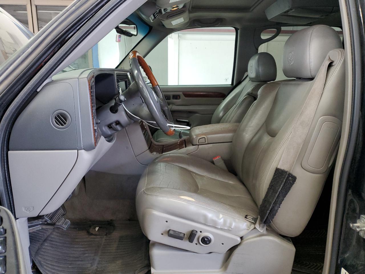 2004 Cadillac Escalade Esv VIN: 3GYFK66N04G233866 Lot: 64982075
