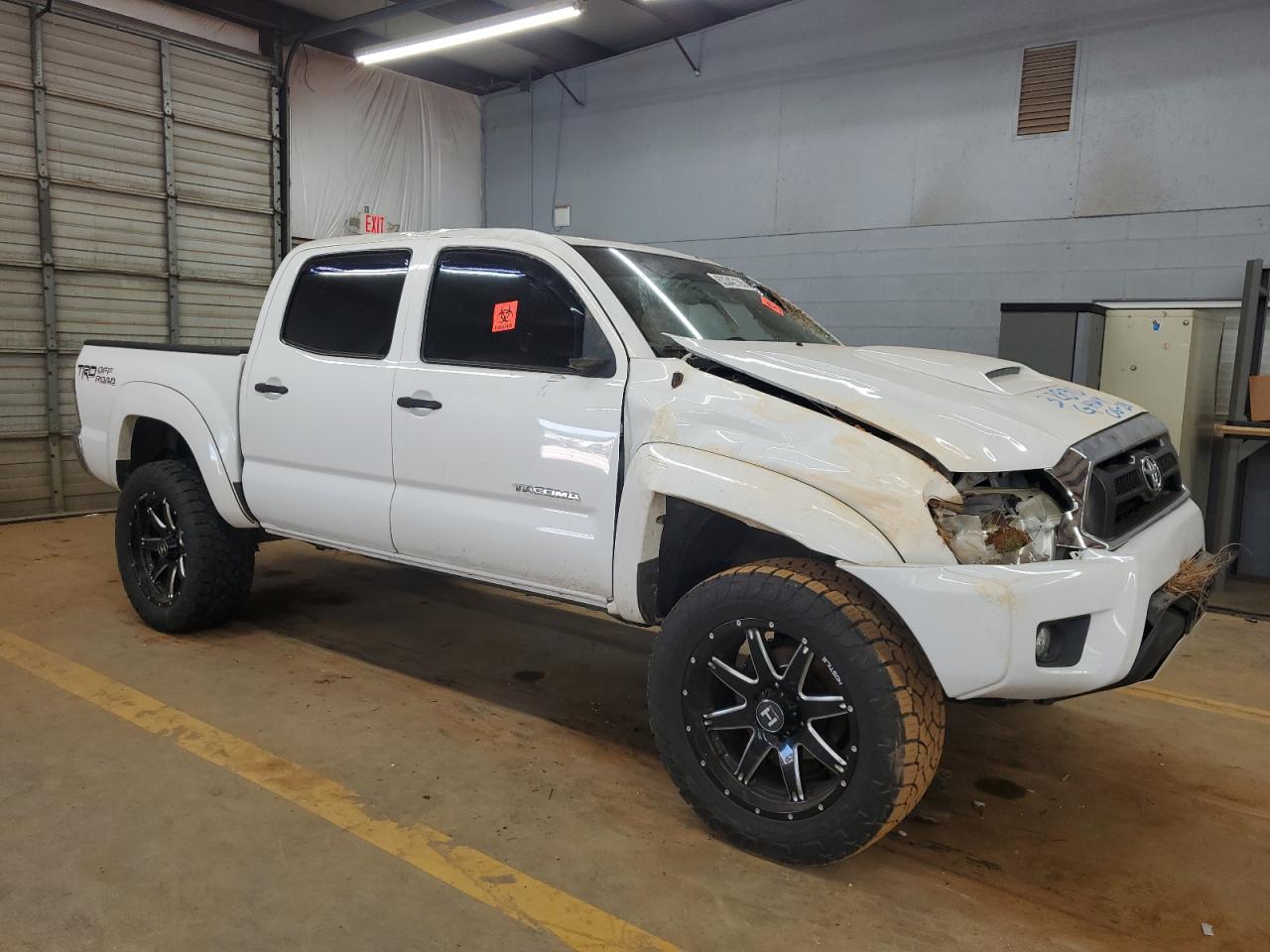 2013 Toyota Tacoma Double Cab VIN: 5TFLU4EN9DX061115 Lot: 63342105