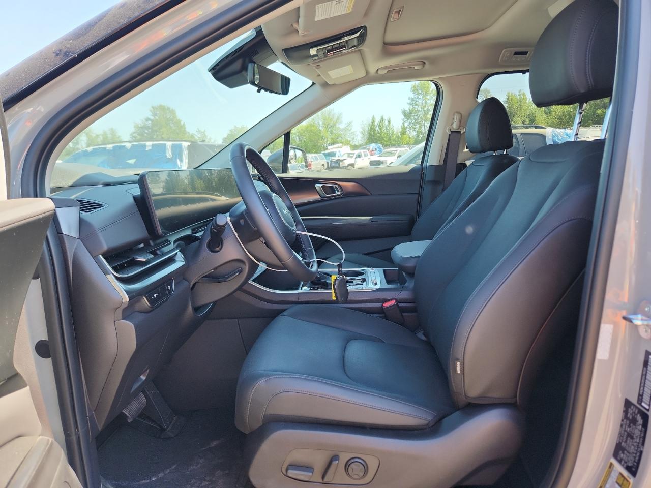 2025 Kia Carnival Sx VIN: KNDNE5K38S6479019 Lot: 64162585