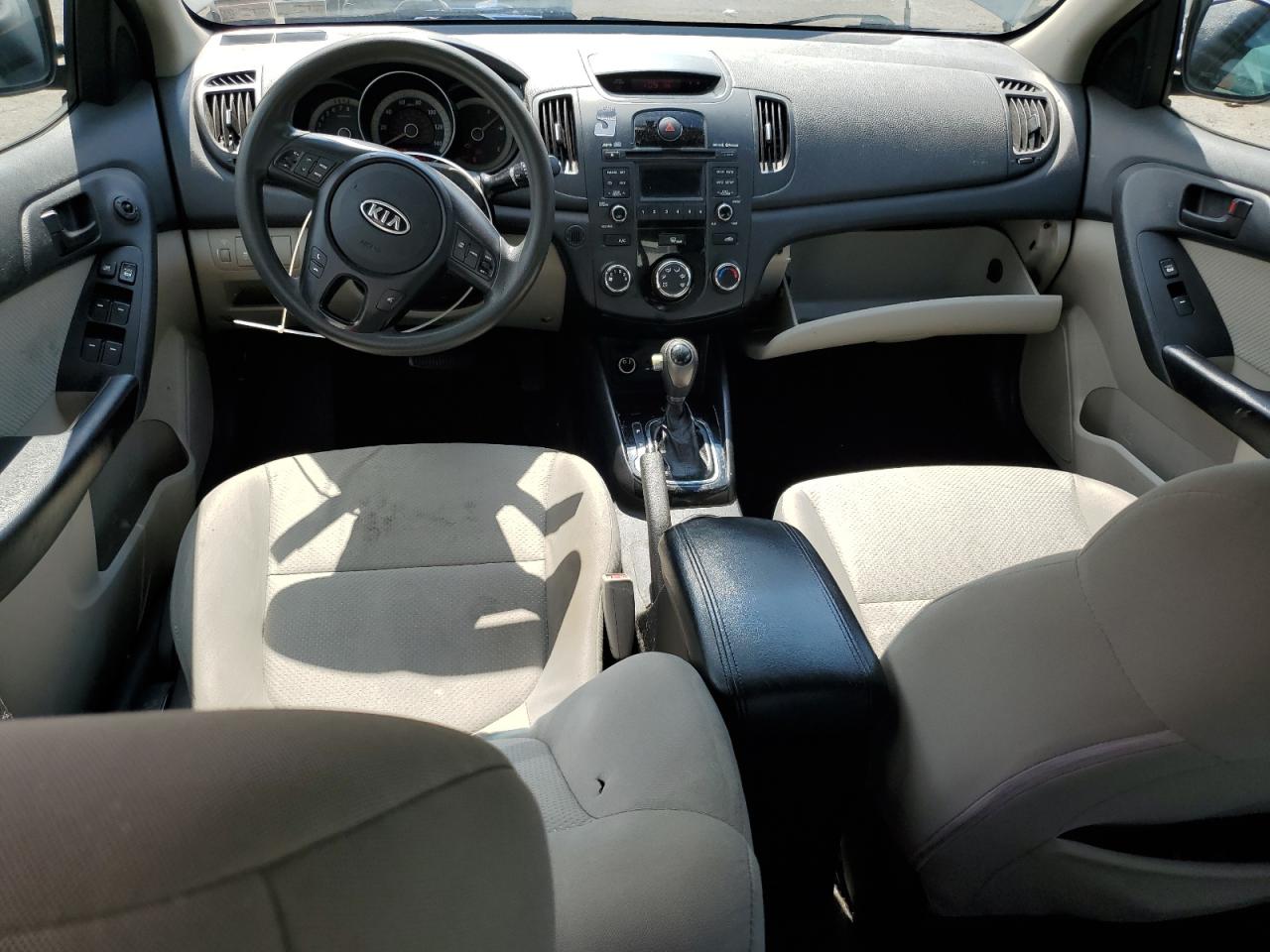 2011 Kia Forte Ex VIN: KNAFU4A28B5393075 Lot: 62579815