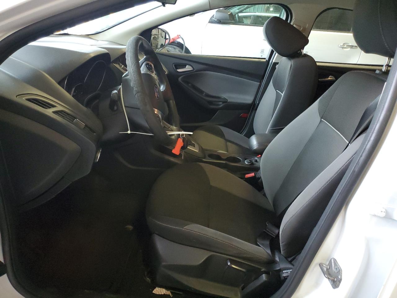 2014 Ford Focus Se VIN: 1FADP3F26EL393053 Lot: 65051135