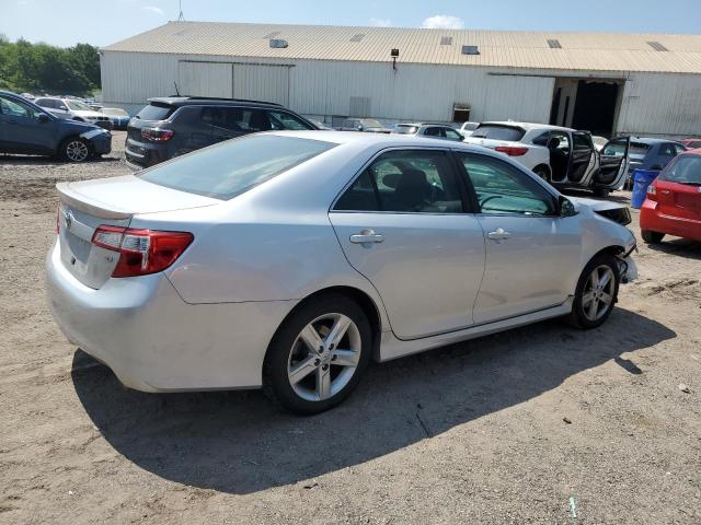  TOYOTA CAMRY 2013 Silver