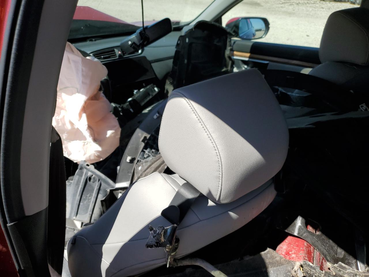 2022 Honda Cr-V Touring VIN: 5J6RT6H97NL047949 Lot: 64122855