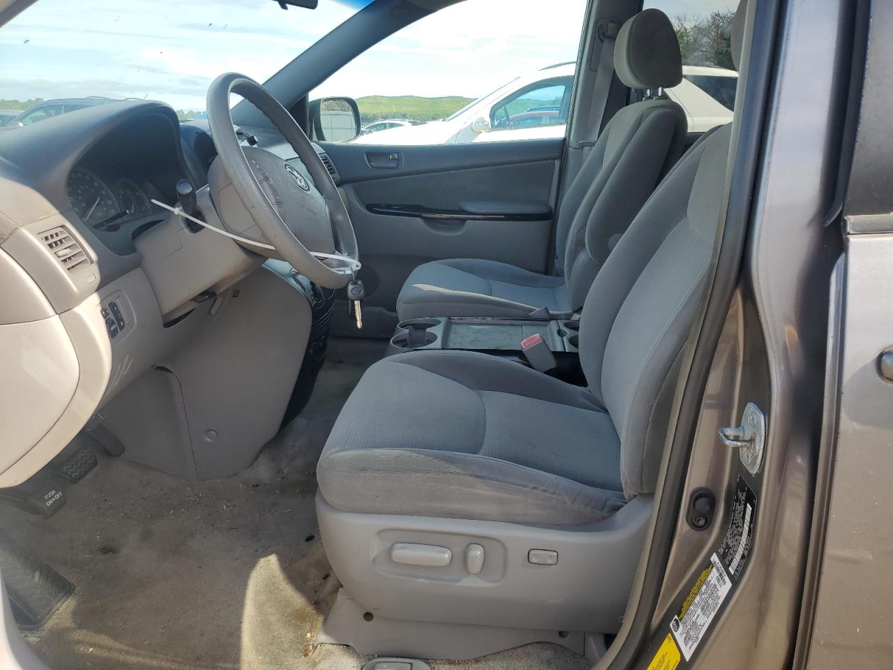 2005 Toyota Sienna Ce VIN: 5TDZA23C85S378366 Lot: 65280995