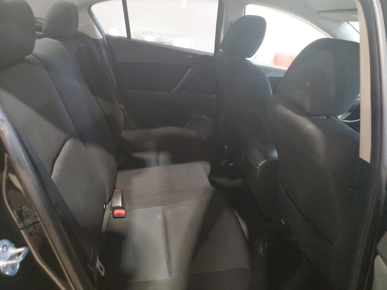 2011 Mazda 3 I VIN: JM1BL1UFXB1461921 Lot: 65034775