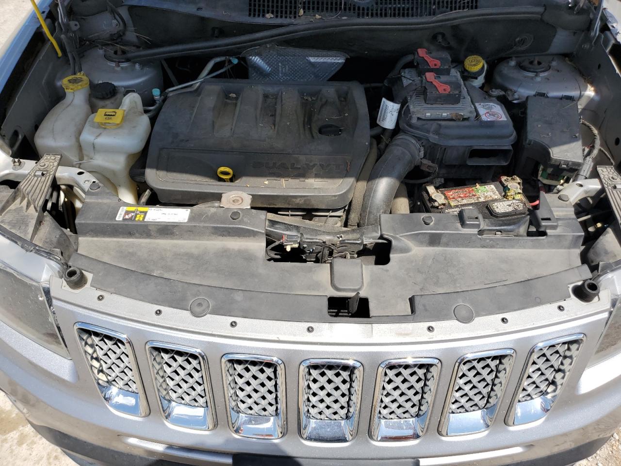 2016 Jeep Compass Latitude VIN: 1C4NJDEB2GD762785 Lot: 66370195