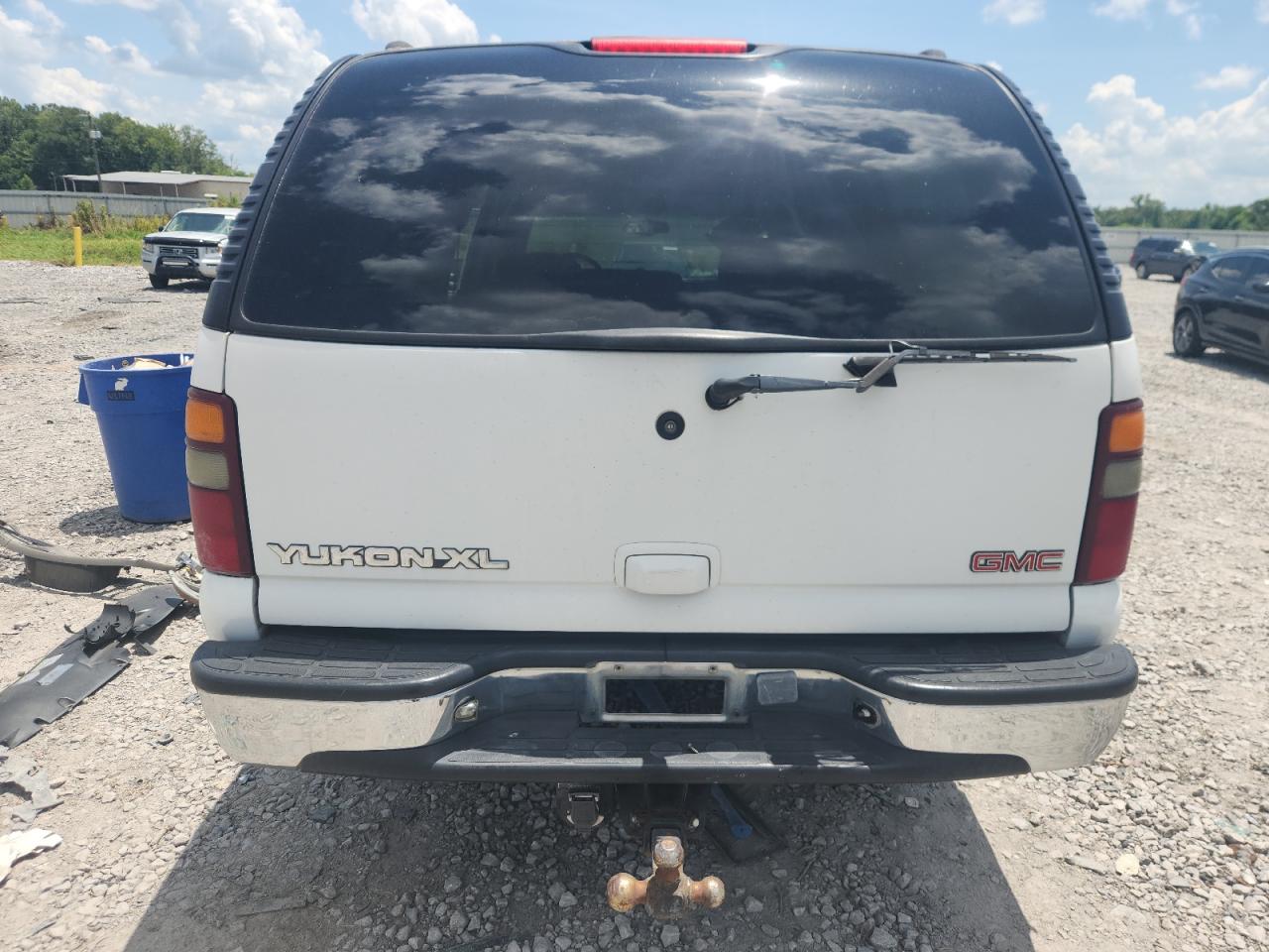 2001 GMC Yukon Xl C1500 VIN: 1GKEC16T11J253736 Lot: 62913705