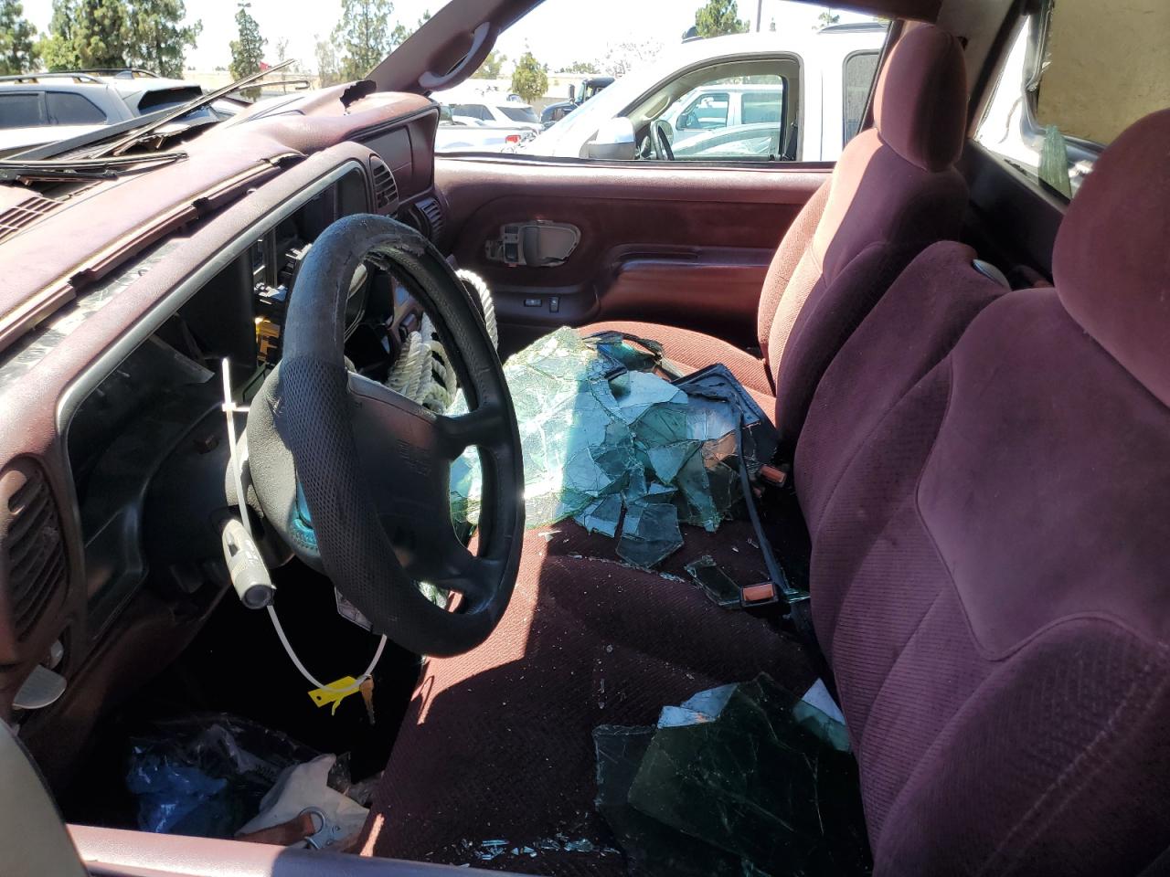 1997 GMC Sierra C1500 VIN: 1GTEC14R4VE555751 Lot: 66553395