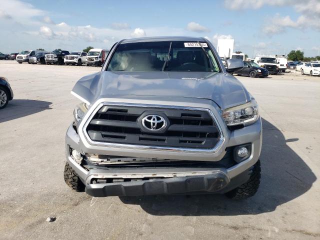  TOYOTA TACOMA 2016 Srebrny