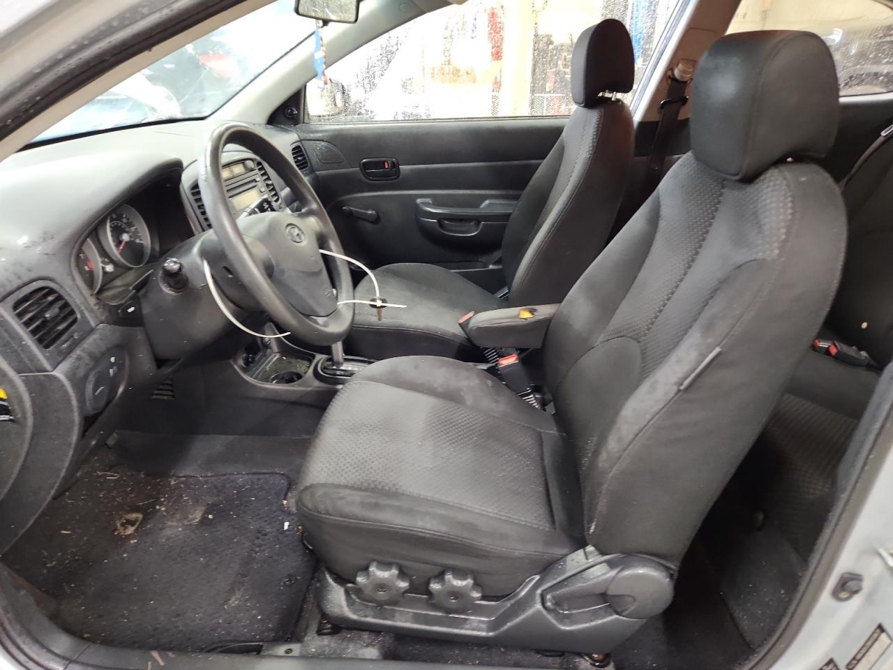 2008 Hyundai Accent Gs VIN: KMHCM36C88U058636 Lot: 64606975
