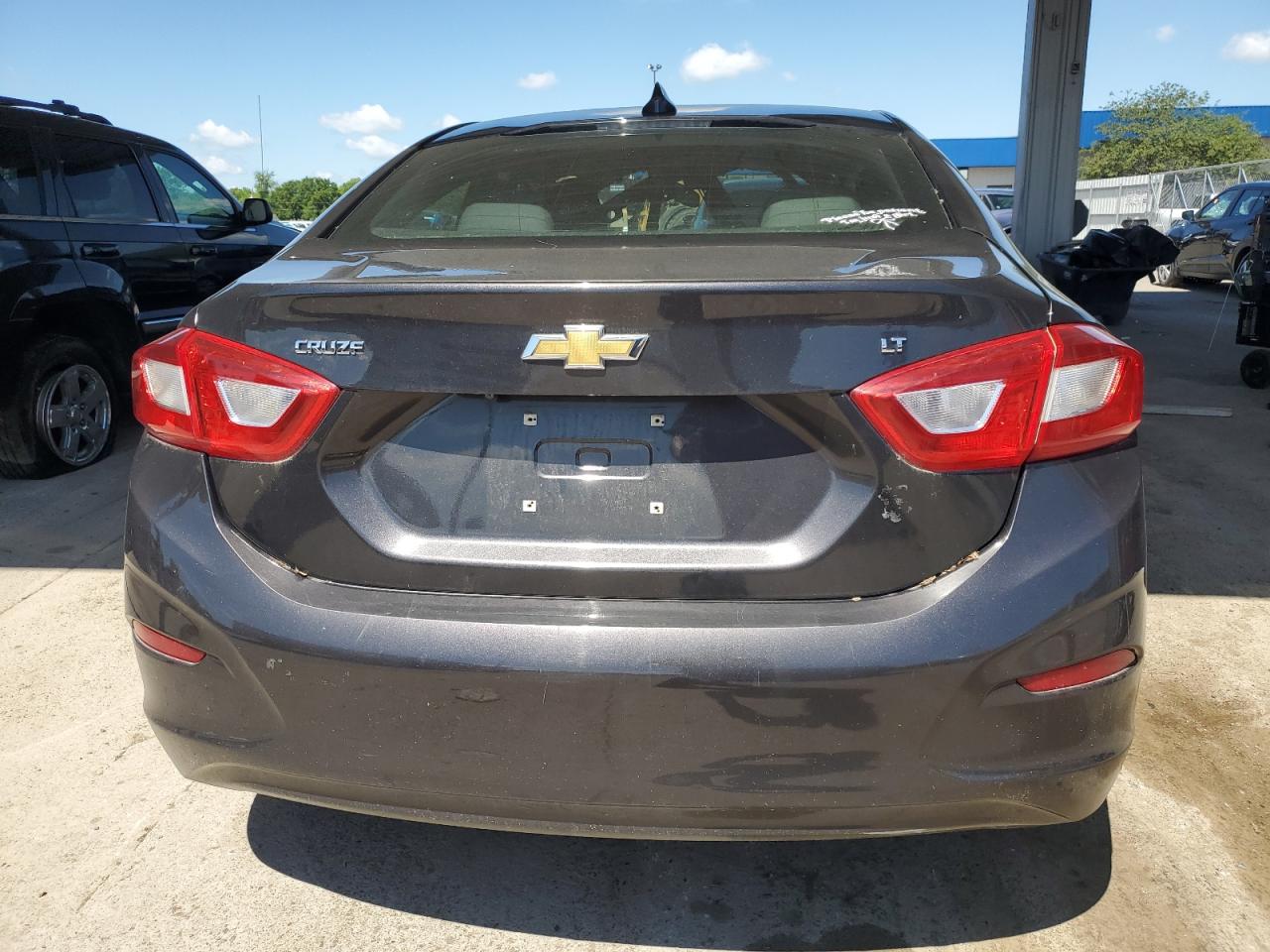 2017 Chevrolet Cruze Lt VIN: 1G1BE5SM1H7172380 Lot: 62699705