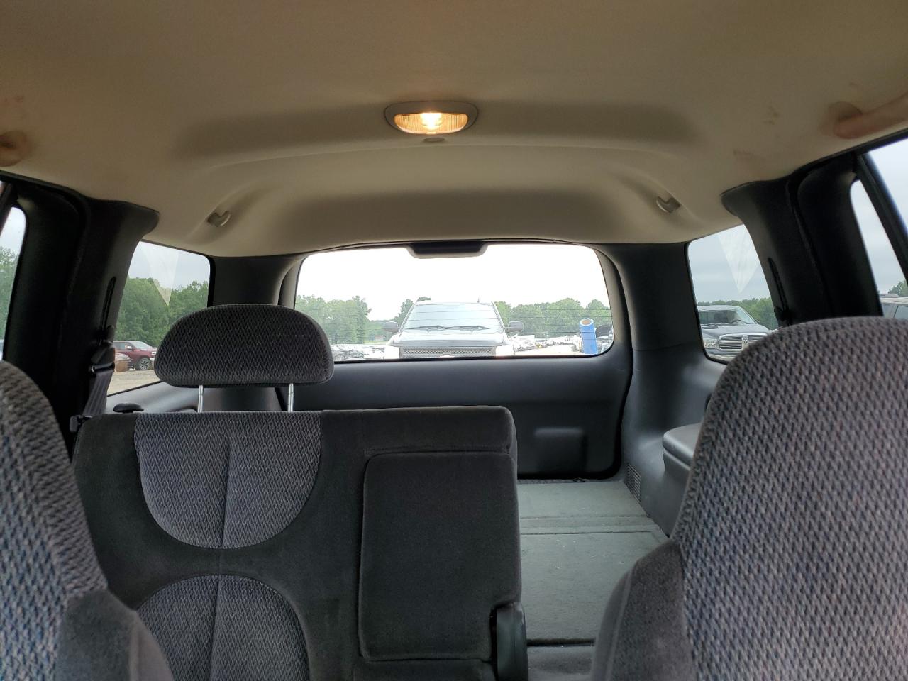 1999 Dodge Durango VIN: 1B4HR28Y0XF672062 Lot: 64004405