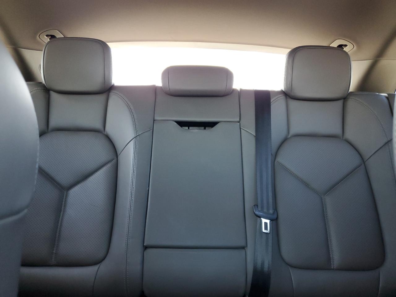 2017 Porsche Macan VIN: WP1AA2A5XHLB09212 Lot: 66739095